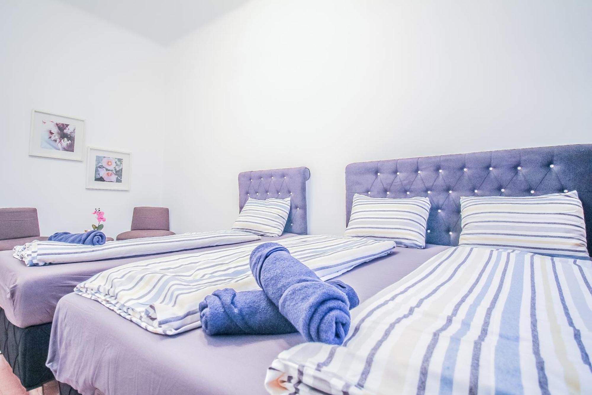 Disc Cozy Rooms In Liesing Vienna Esterno foto