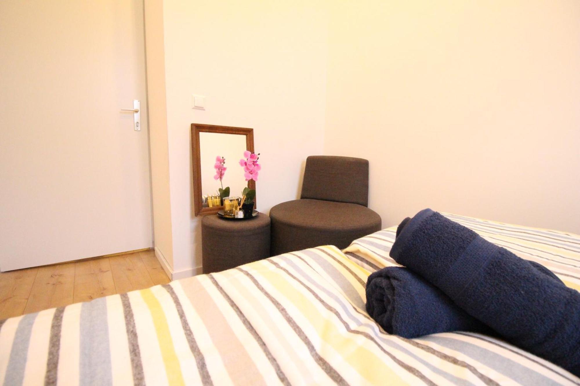 Disc Cozy Rooms In Liesing Vienna Esterno foto