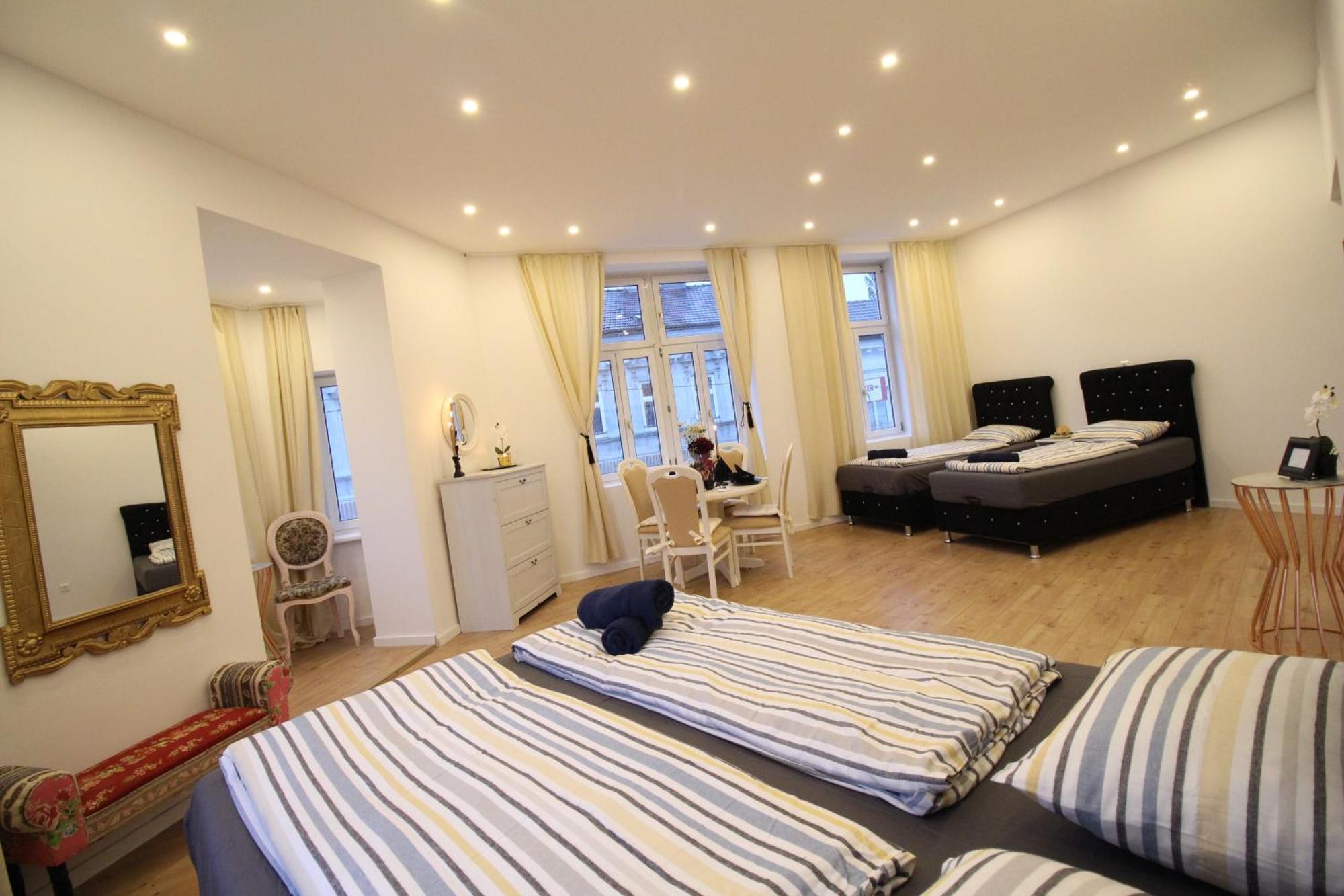 Disc Cozy Rooms In Liesing Vienna Esterno foto